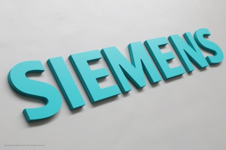 SIEMENS-Schriftzug für die Wand.